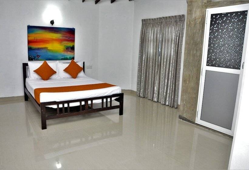 בית מלון כפרי Chrish Residence