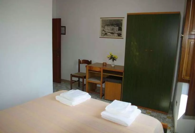 Hotelli B&b Le Due Lanterne