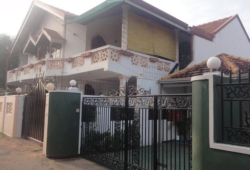 酒店 Negombo Fortress