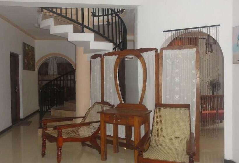 酒店 Negombo Fortress