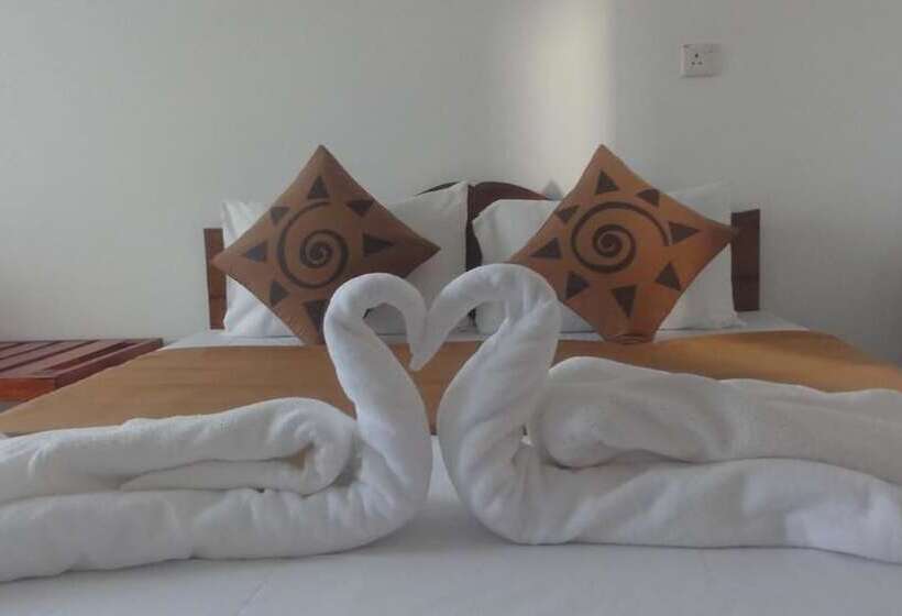 酒店 Negombo Fortress