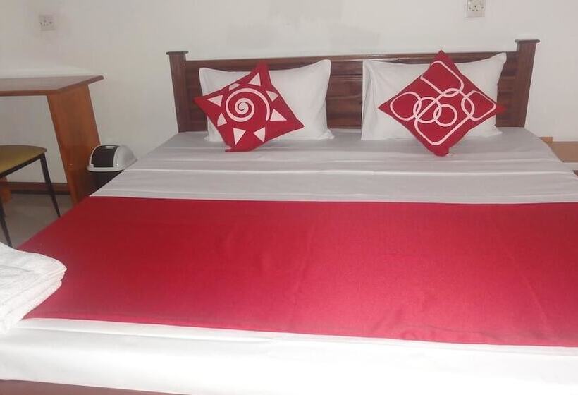 酒店 Negombo Fortress