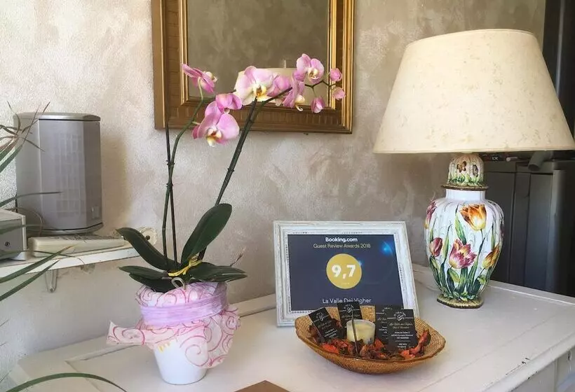 Hotelli B&b La Valle Dei Vigher