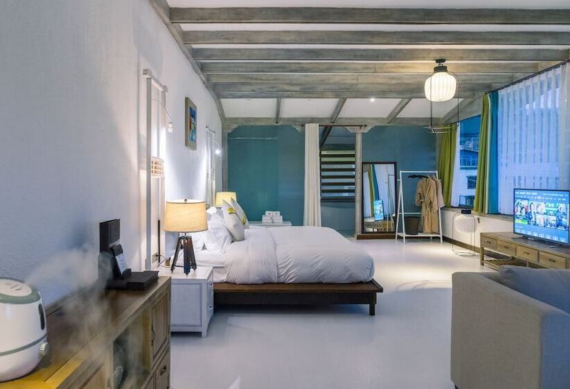 בית מלון כפרי Buddhahood & Lotus Villa