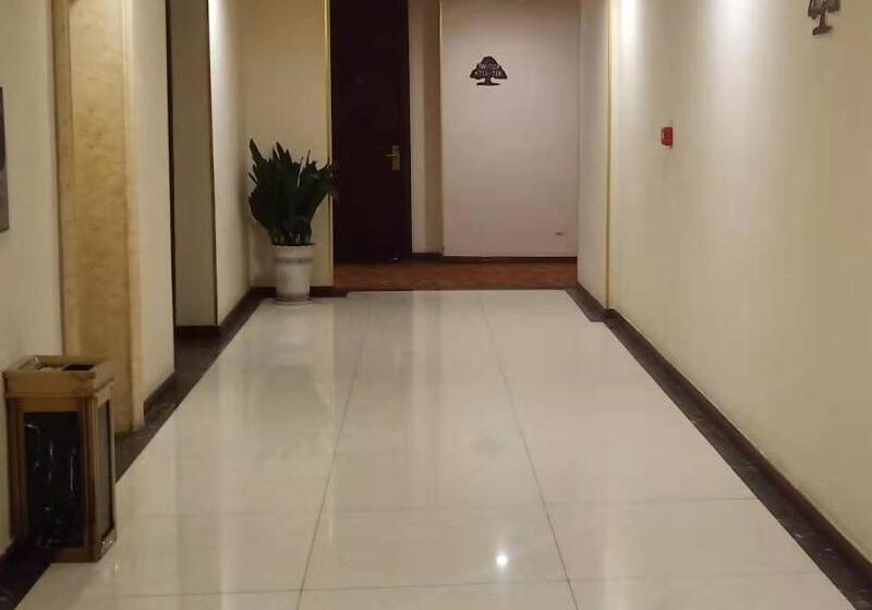 Отель Greentree Inn Wuxi Jiangyin Huashi Avenue Huaxi Village