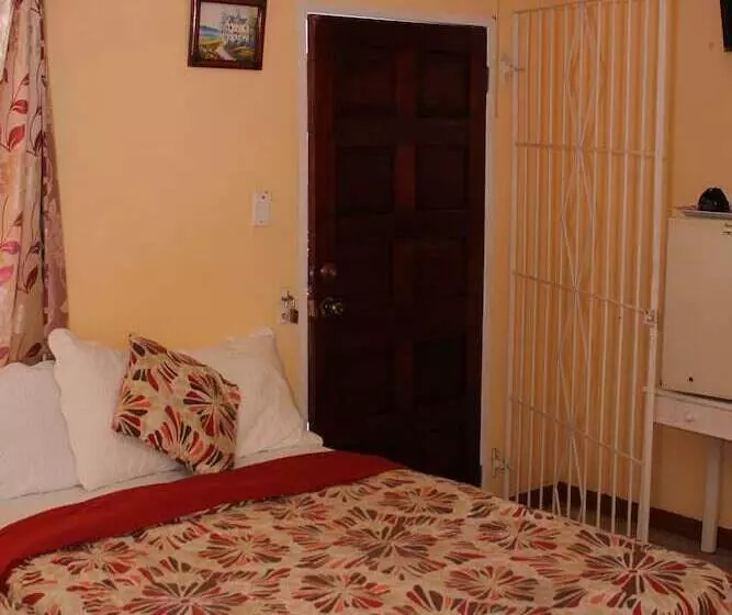 هتل Hunter S Rest Villa