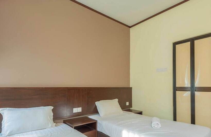 فندق Kesang Laut