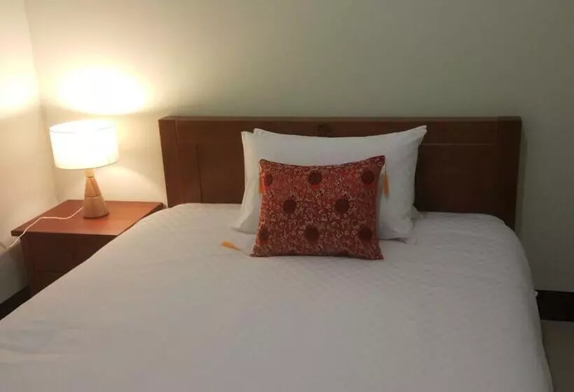 هتل Mount Tai Wu Cozy