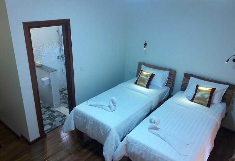 هتل Ocean Ngapali Lodge