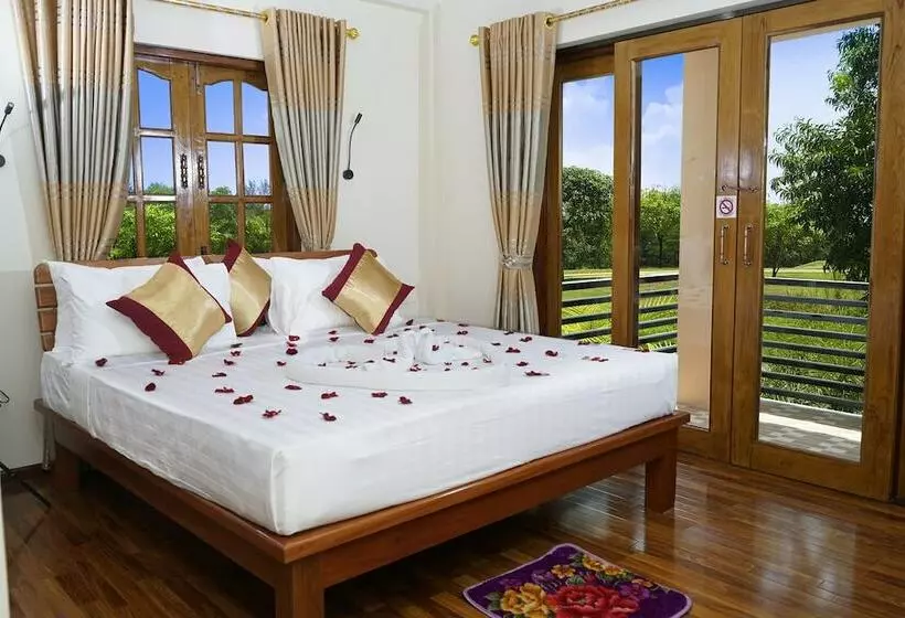 هتل Ocean Ngapali Lodge