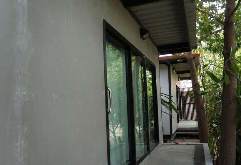 호텔 Paan Puan Place