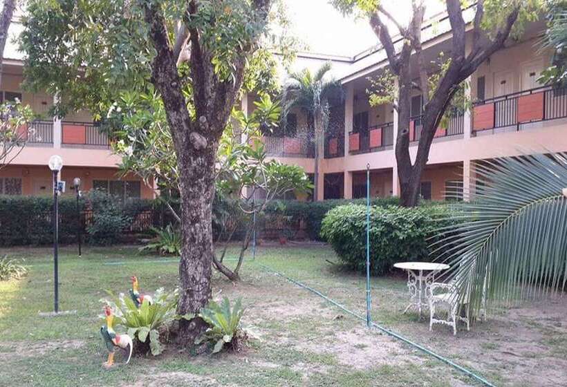 호텔 Paan Puan Place