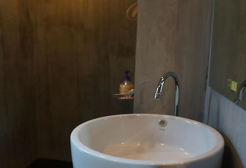 호텔 Paan Puan Place