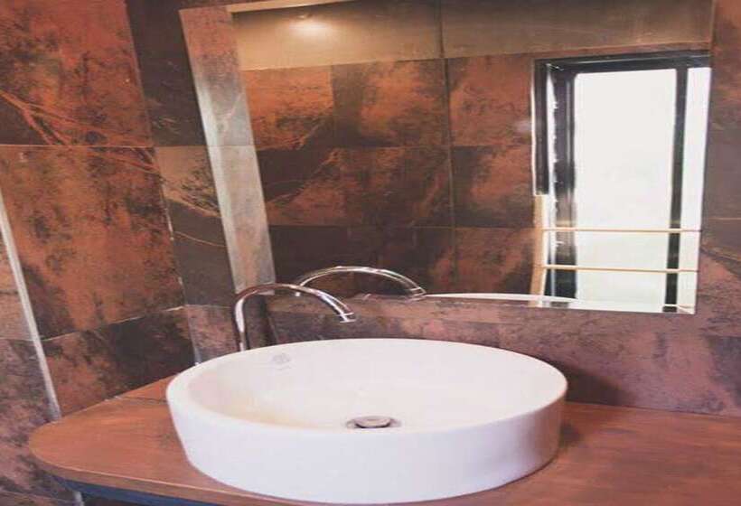 호텔 Paan Puan Place