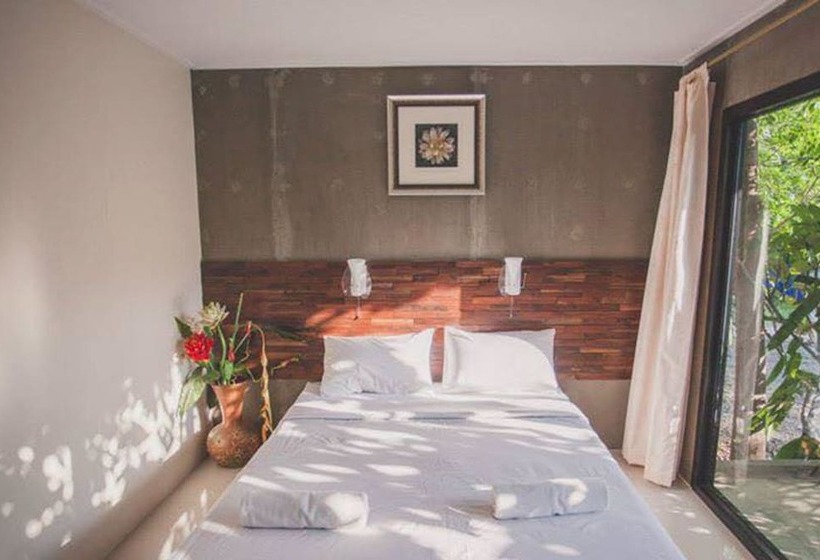 호텔 Paan Puan Place