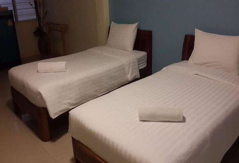 호텔 Paan Puan Place