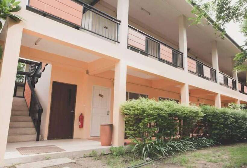 호텔 Paan Puan Place