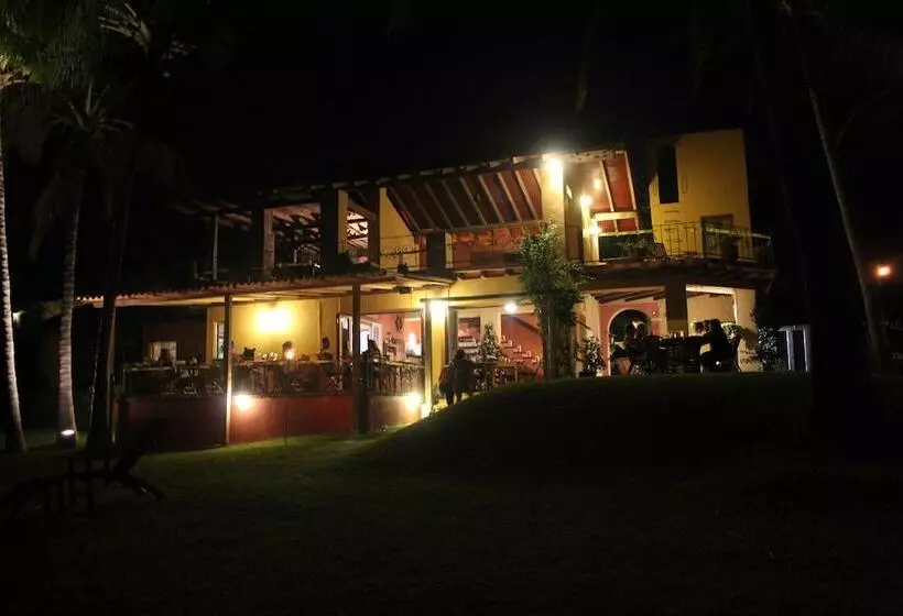 ホテル Punta Franca