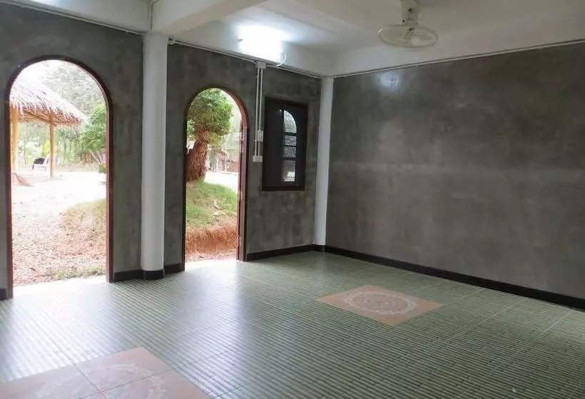 Hotelli River Garden 888