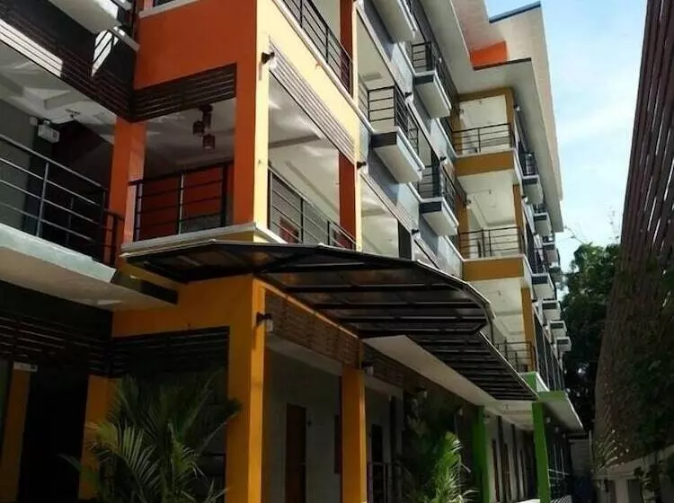 هتل Waen Petch Place