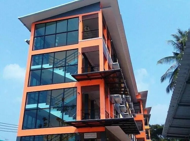 هتل Waen Petch Place