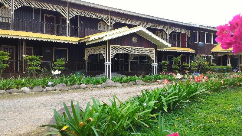 فندق Wayn Zen Rose Cabin