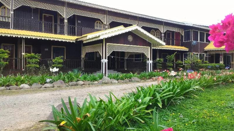 ホテル Wayn Zen Rose Cabin