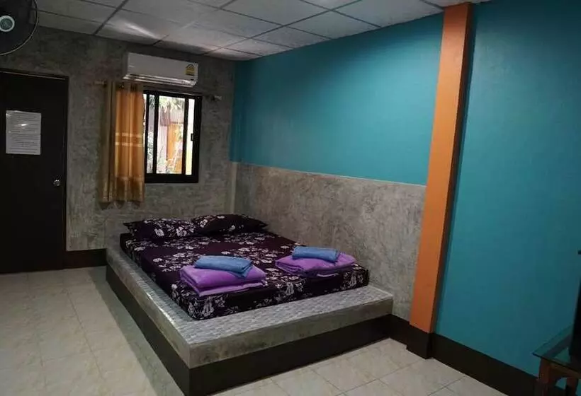 هتل White Square Rayong