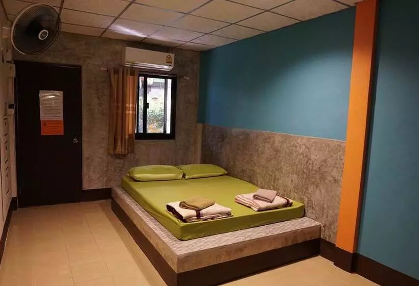 هتل White Square Rayong