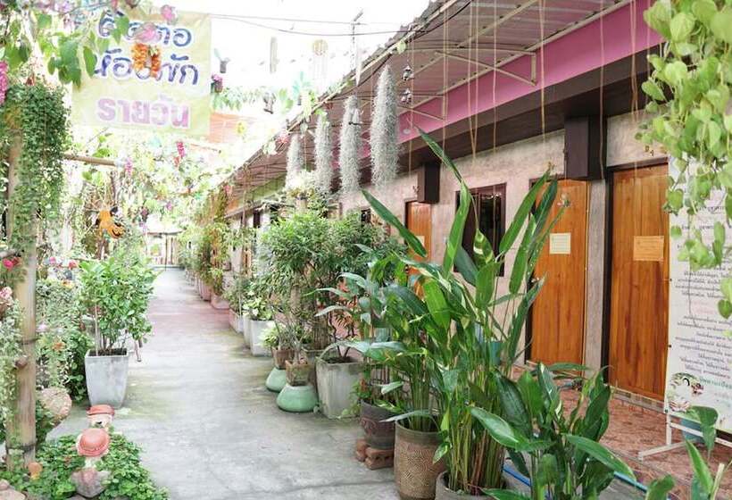 هتل White Square Rayong