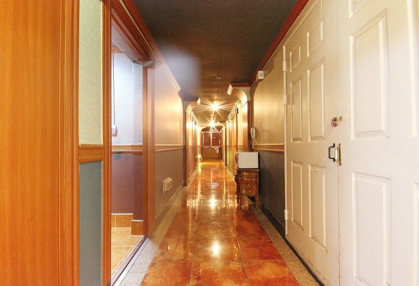 Motel Busan Hadan Chuchu