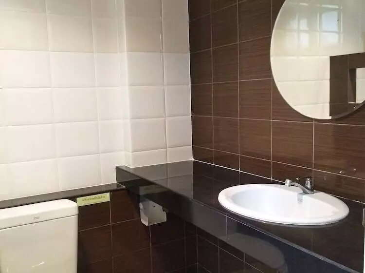 Siri Service Apartment