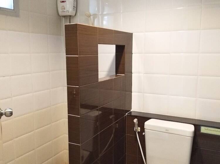 Siri Service Apartment