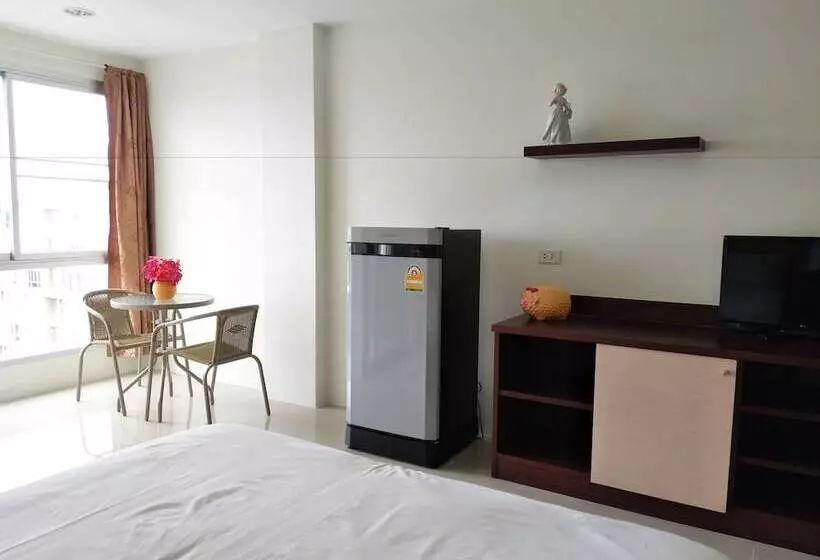 Siri Service Apartment