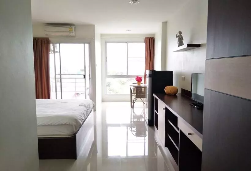 Siri Service Apartment