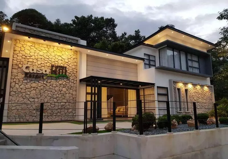 Hotelli Casa Hill Resort