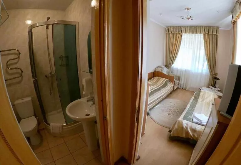 ホテル готель мараморош