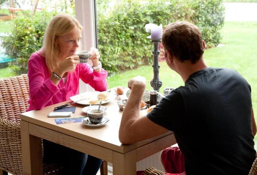 בית מלון כפרי De Slaapfabriek Vakantiehuis En Trainingslocatie