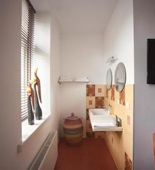 ホテル De Slaapfabriek Vakantiehuis En Trainingslocatie