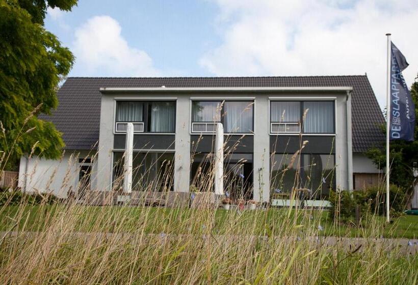 בית מלון כפרי De Slaapfabriek Vakantiehuis En Trainingslocatie