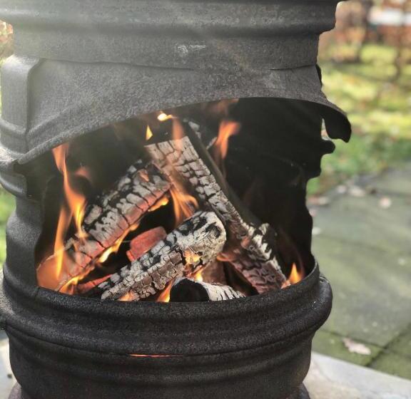 בית מלון כפרי De Slaapfabriek Vakantiehuis En Trainingslocatie