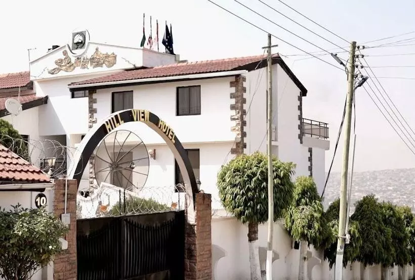 Hill View Hotel Mccarthy Hills