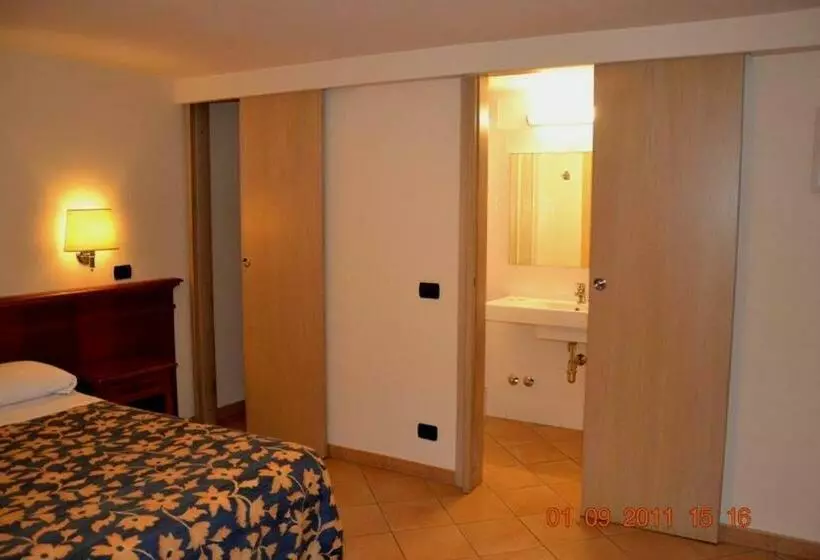 Hotelli La Locanda Del Borgo