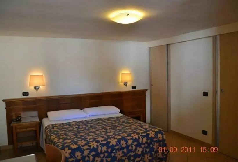 Hotelli La Locanda Del Borgo