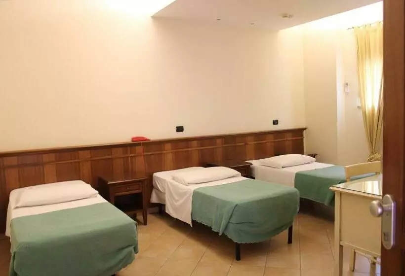 Hotelli La Locanda Del Borgo