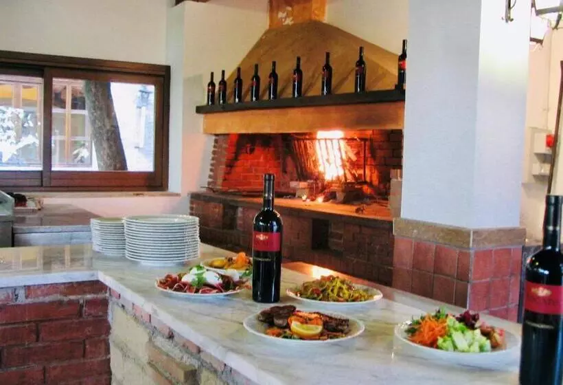 Hotelli La Locanda Del Borgo