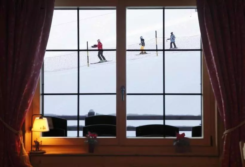 Hotelli Mountain Lodge, Les Crosets