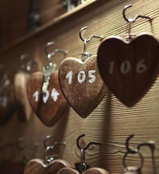 هتل Mountain Lodge, Les Crosets