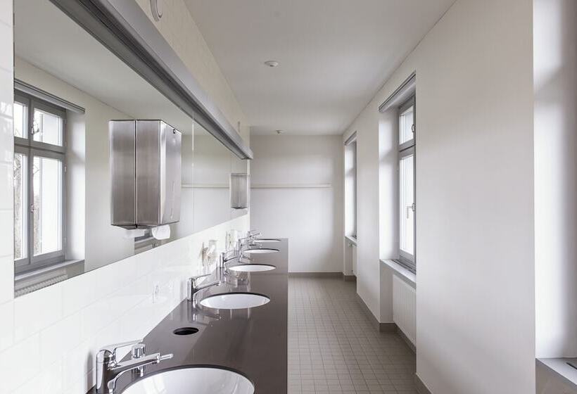 Отель Arenenberg