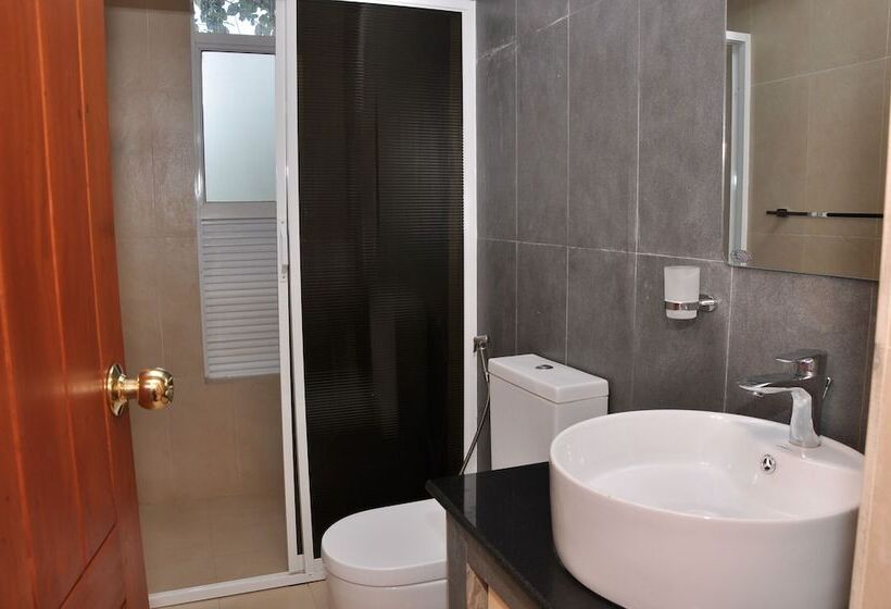 Hotel Grindlays Regency